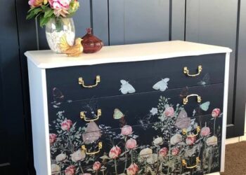 How to paint old wood furniture?