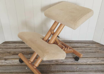 Should you buy this Cheap Kneeling Chair