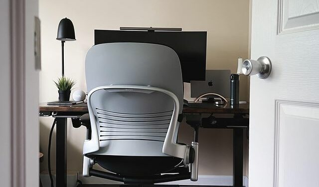 steelcase leap chair with tilt lock