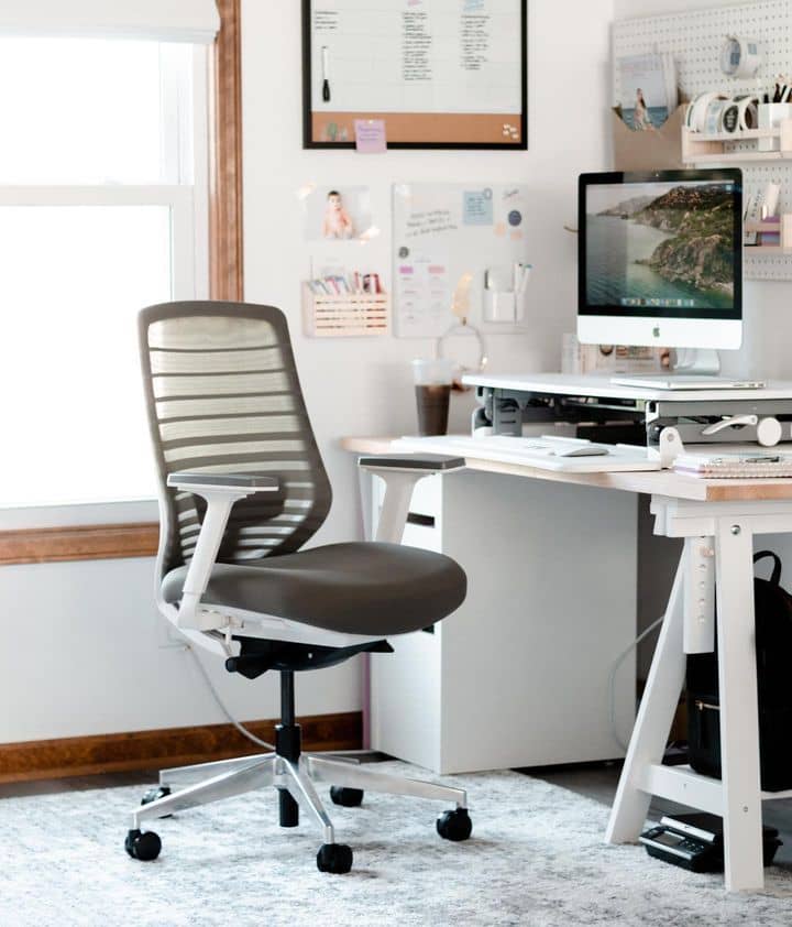 chair ergonomic daily