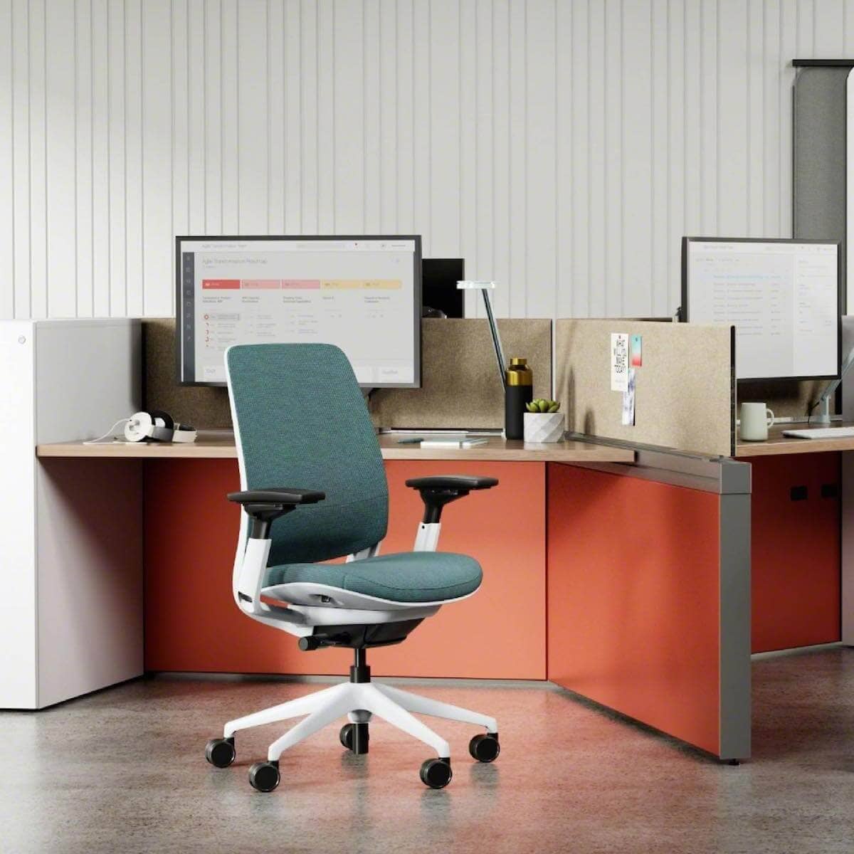 front side steelcase series 2